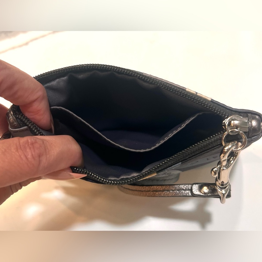 Coach VINTAGE Medallion Scarf Signature Collection Blue & White Wristlet - Picture 12 of 15
